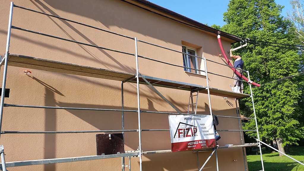 Bytový dům Víta Nejedlého Vyškov - rekonstrukce a zateplení sklepů a zateplení štítu a půdy domu